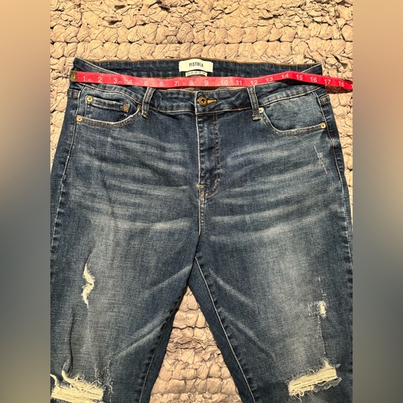 Pistola lanissa distressed raw hem denim - Picture 6 of 7